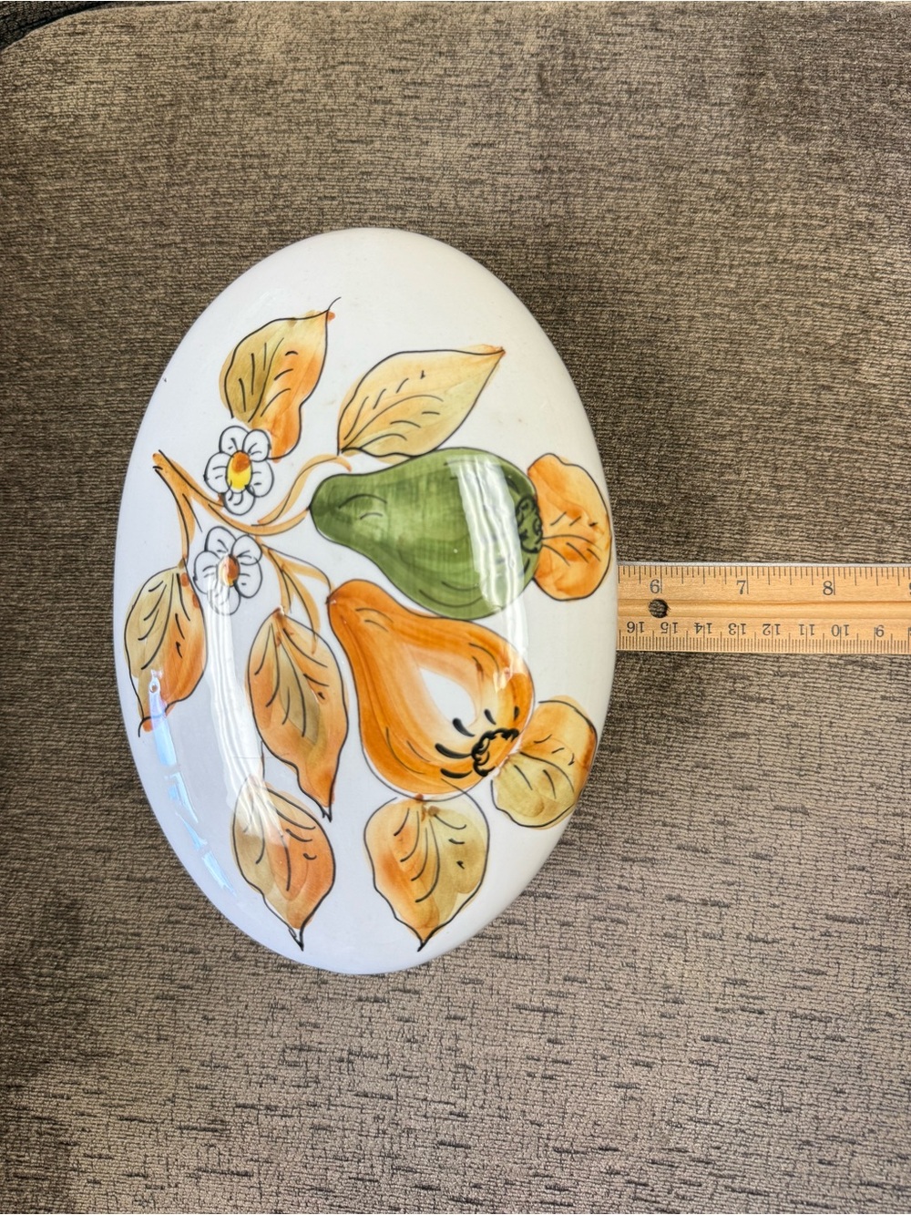 Vintage Hand-Painted Italian Ceramic Large Oval Trinket Box with Fruit Motif - Picture 9 of 10